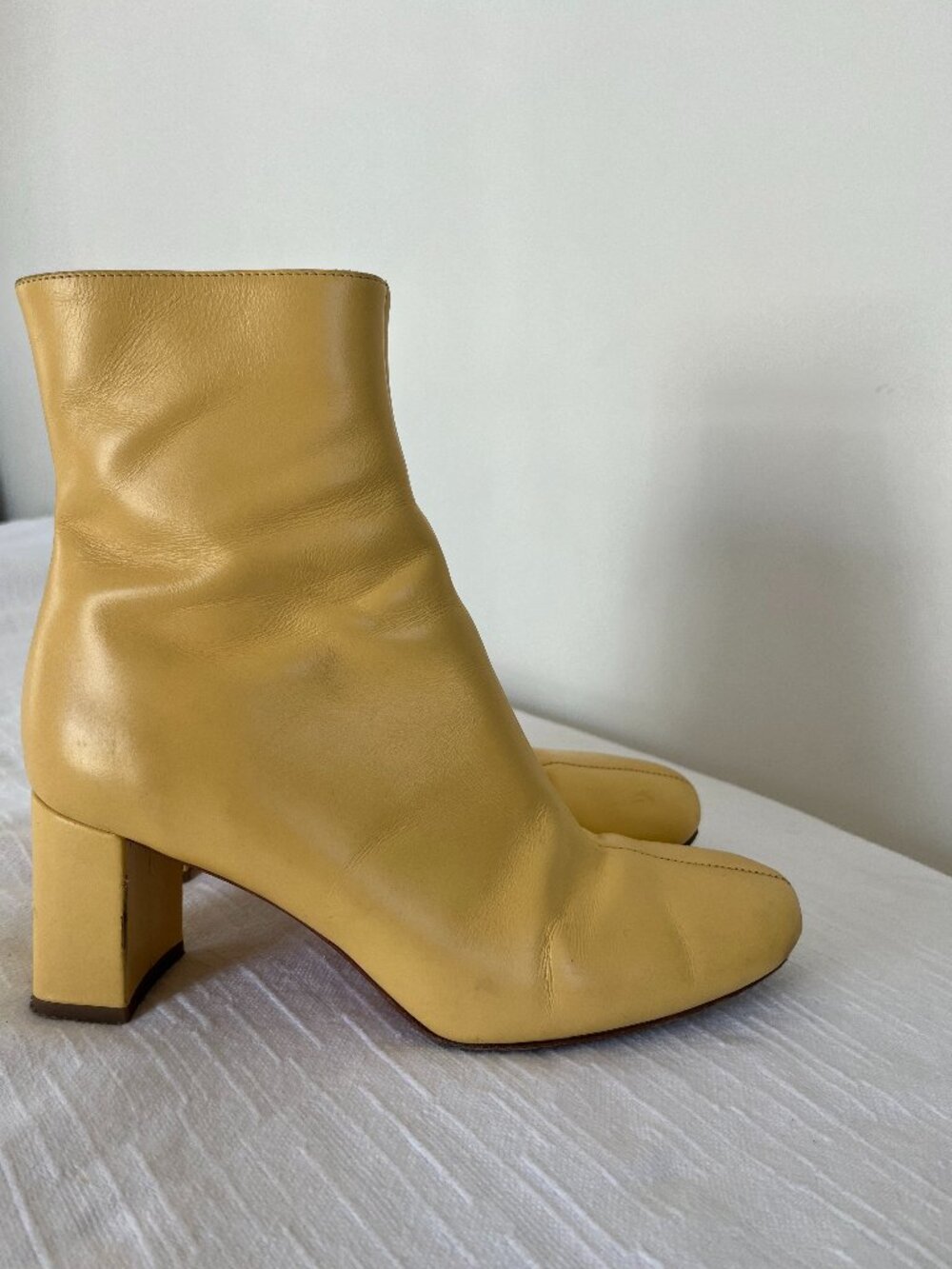 Maryam Nassir Zadeh Butter Yellow Heeled Ankle Boot 37.5 (fits like a 7)